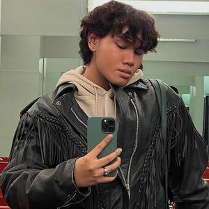 Meet your Posher, Eddy